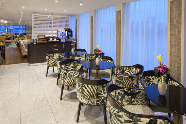 AmaWaterways LEA_CoffeeCorner.jpg